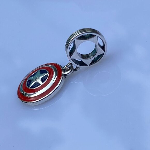 💜 Sterling Silver Marvel The Avengers Captain America Shield Dangle Charm - Picture 7 of 7